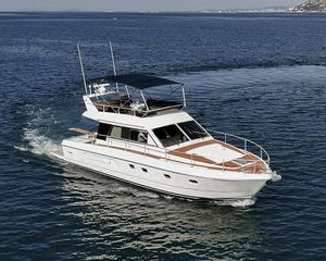 Ferretti 46