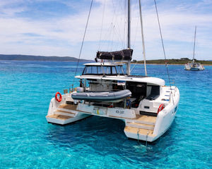 Lagoon 42
