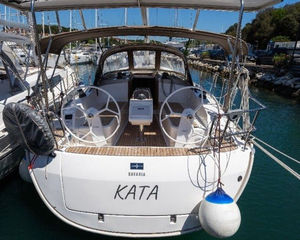 Bavaria Cruiser 37