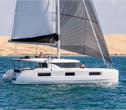 Catamaran Lagoon 46 · 2026
