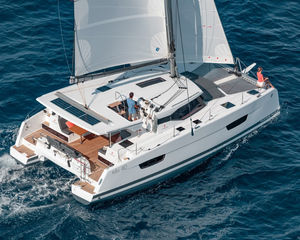 Fountaine Pajot Isla 40