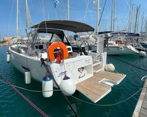 Dufour 390