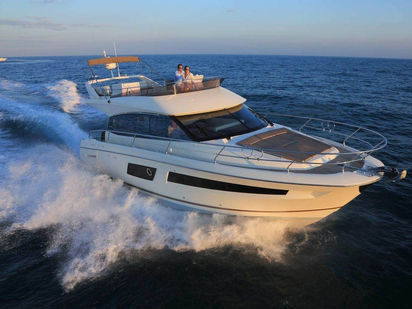 Barco a motore Prestige 450 Fly · 2015 (0)