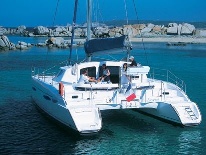 Catamaran Fountaine Pajot Lavezzi 40 · 2004 (0)