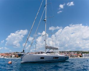 Beneteau Oceanis 51.1