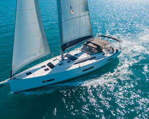 Dufour 530