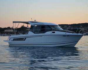 Jeanneau Merry Fisher 795