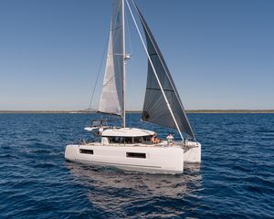 Lagoon 40