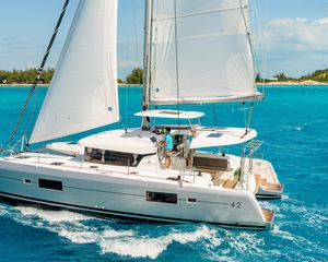 Lagoon 42