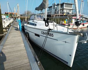 Bavaria Cruiser 37