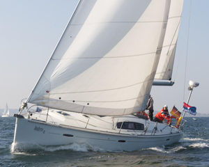 Beneteau Oceanis 43