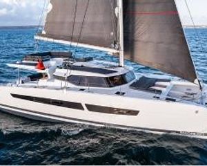 Fountaine Pajot Aura 51