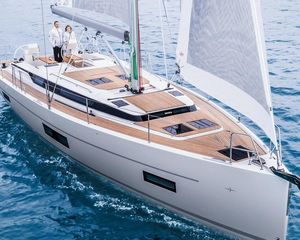 Bavaria C45 Style