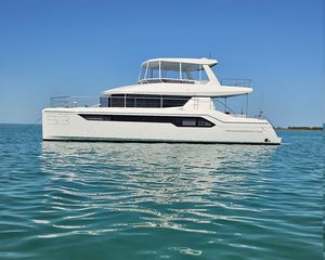 Leopard 53 Powercat