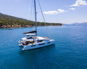 Lagoon 50