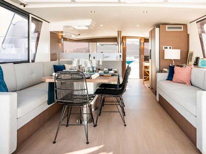 Maja (1)
