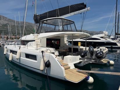 Lagoon 51