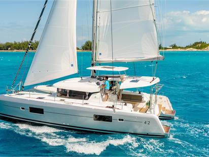 Lagoon 42