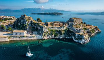 Boat rental and yacht charter in Corfu