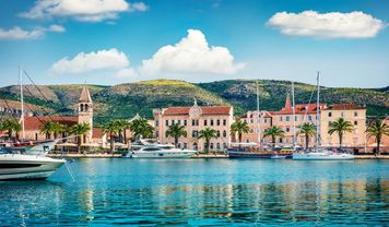 Boat rental and yacht charter in Trogir