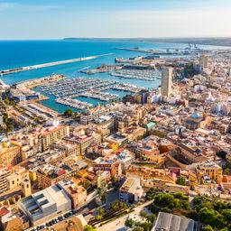 Vista aérea panorámica de la ciudad de Alicante