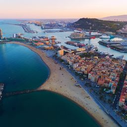 Vista aérea del skyline de barcelona