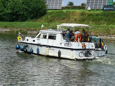 Houseboat
