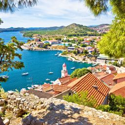 Vista costiera di Sibenik